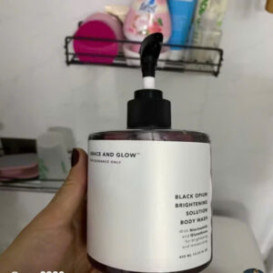 Sữa tắm dưỡng ẩm sáng Da Grace and Glow Black Opium